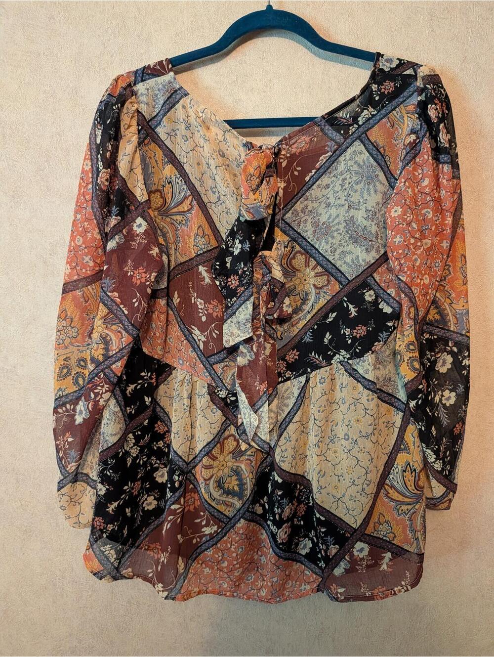 AMERICAN EAGLE boho printed long sleeve blouse sz M - Picture 4 of 6